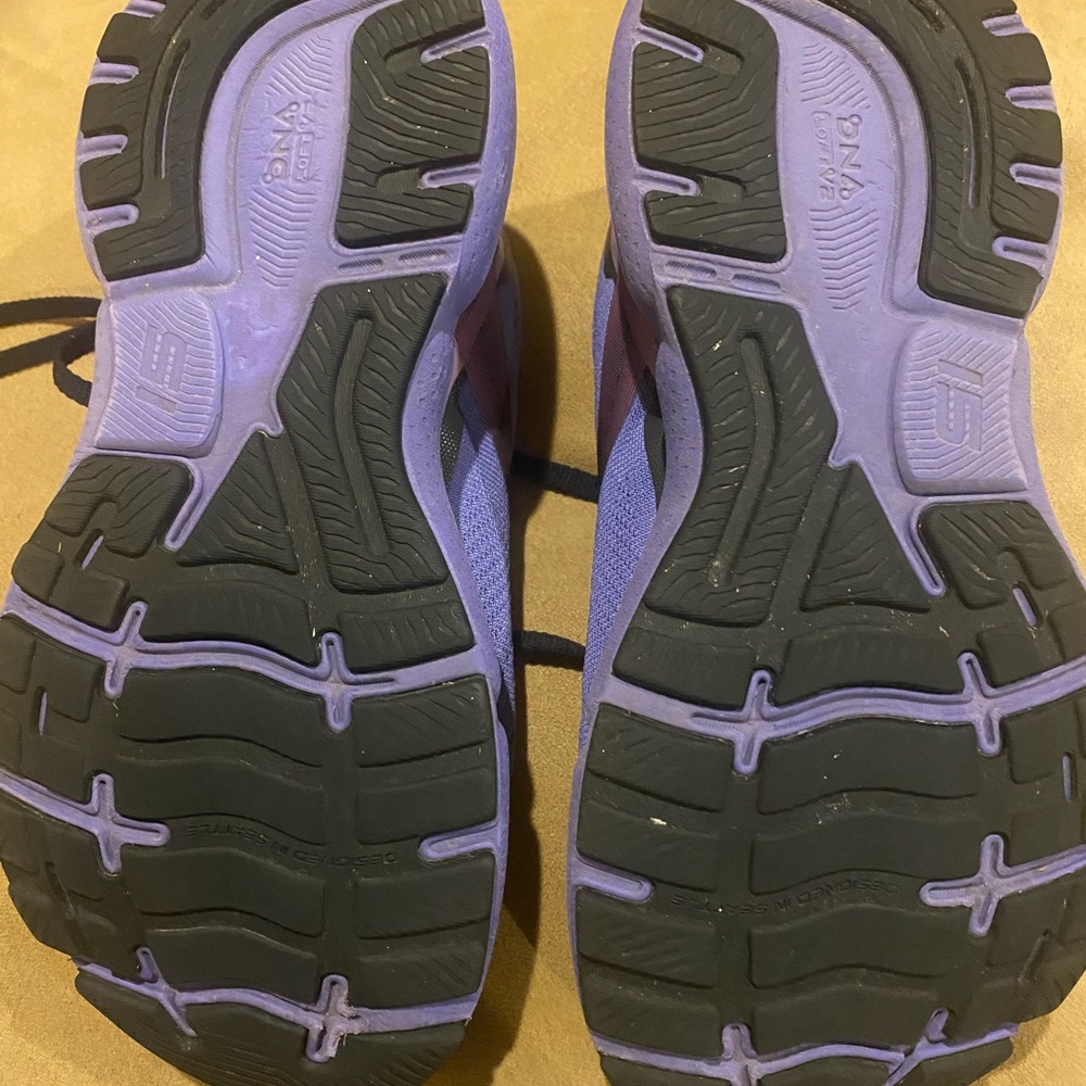 Brooks Ghost 15 Women's Shoes in Purple and Black-Size 7.5 - Picture 6 of 8